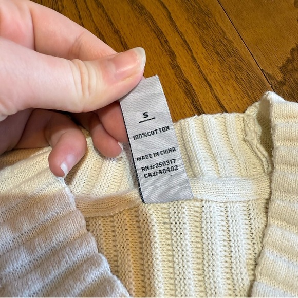 Varley Talbert Sweater Size Small - Picture 3 of 5